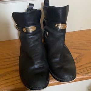 Michael Kors black bootie size 6